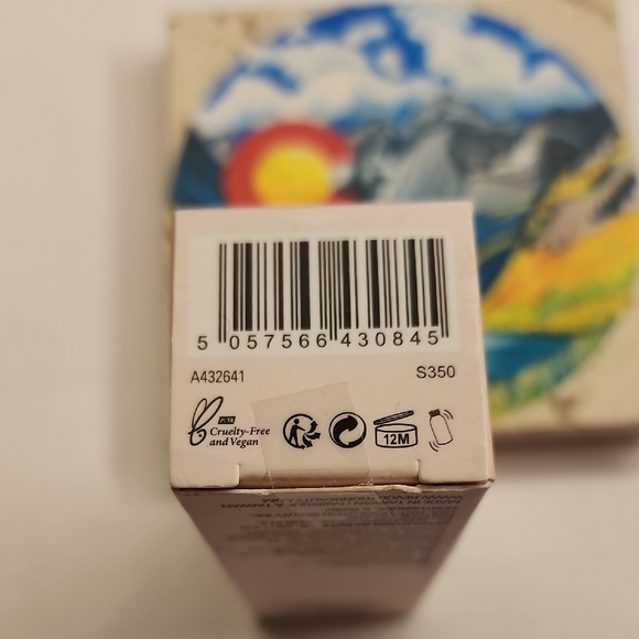 2x - Revolution Liquid Powder Pore Blurring Serum Pink Clay & Rose - 19ml - Picture 6 of 6